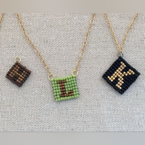 Flat beaded Letter charms - Picture 3 of 3